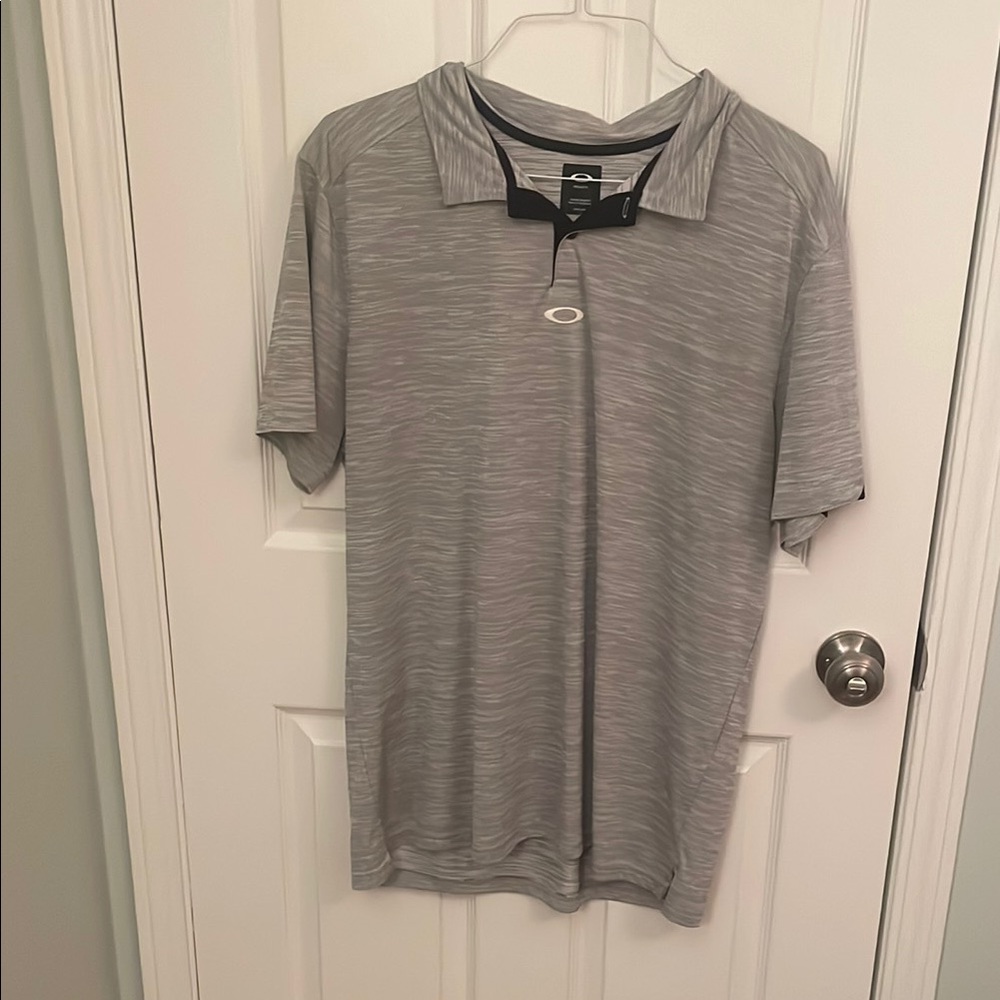 Oakley Men's Gray Performance Polo Shirt